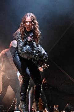 Ena in edina - Nina, Nina, Nina je v Kamnik privabila rekordno število obiskovalcev (2)